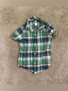 Boys Carterβs Button Down Shirt size 4t